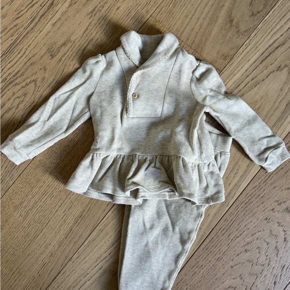 Ralph Lauren Kids Matching Set in Light Beige